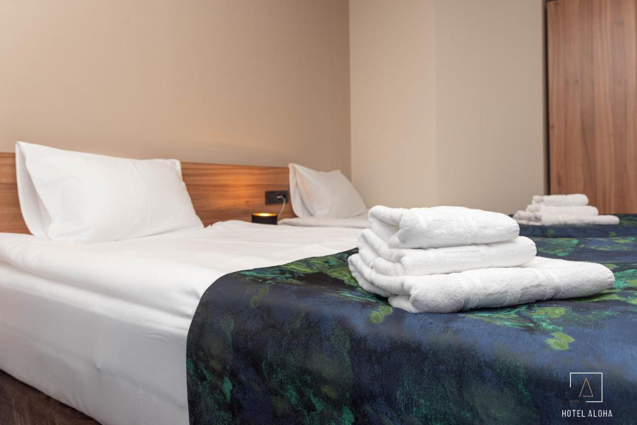 Hotel Aloha Ni Buitenkant foto